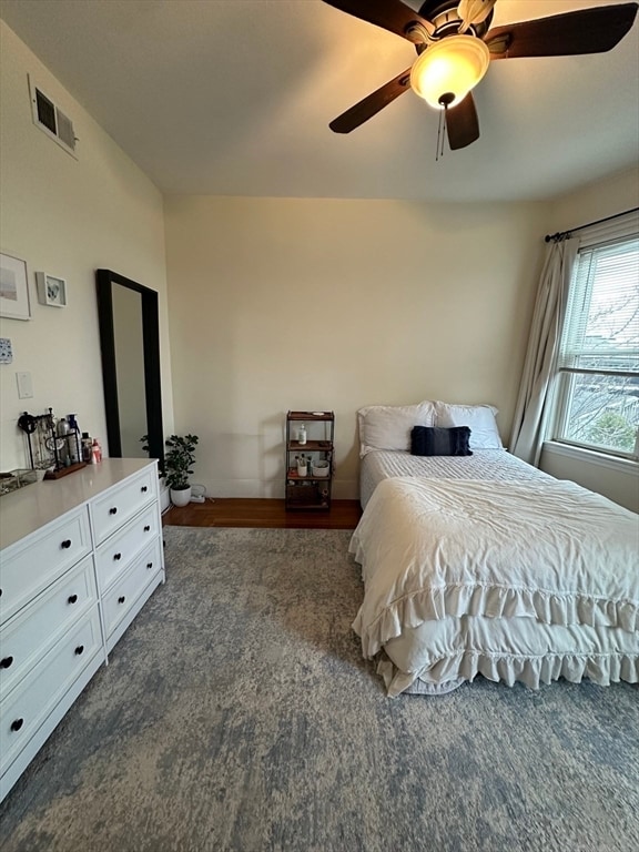 Building Photo - 194 H St