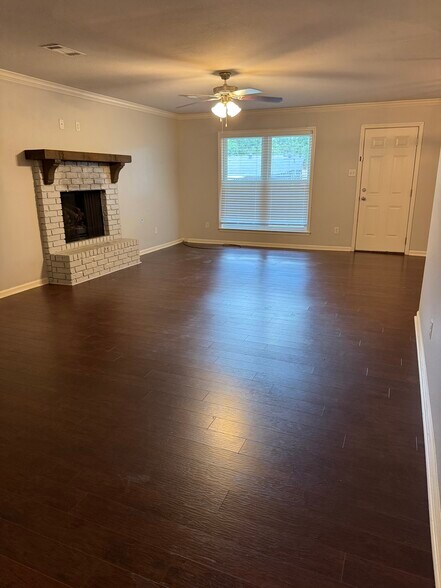 Building Photo - 5 Feldspar Court