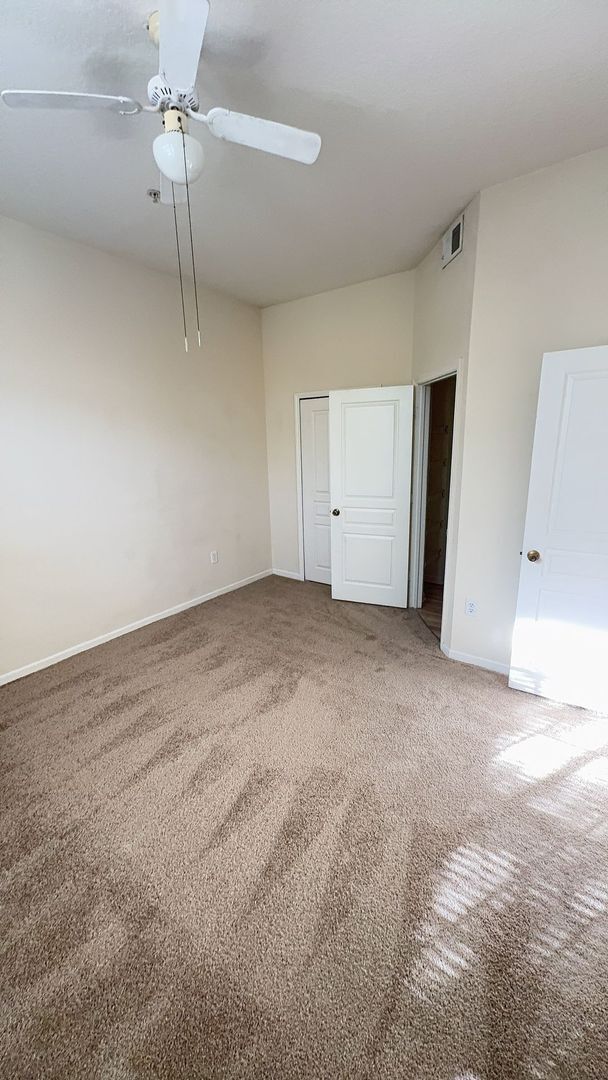 Building Photo - Beautiful 2 Bedroom 2 bath condo for Rent ...