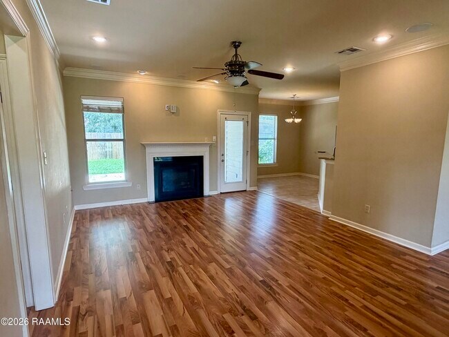 Building Photo - 212 Chevalier Blvd