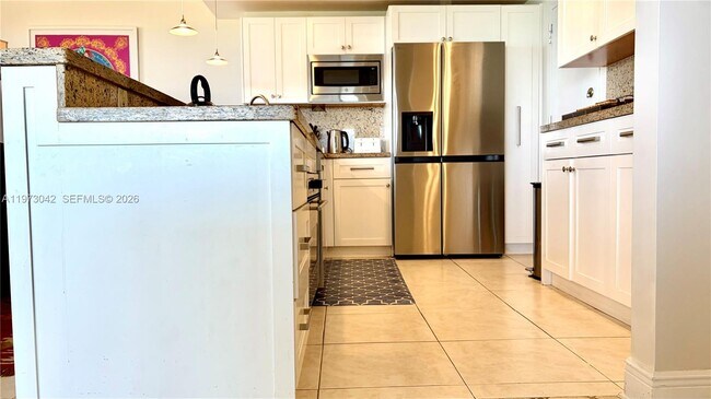 Building Photo - 177 Ocean Ln Dr