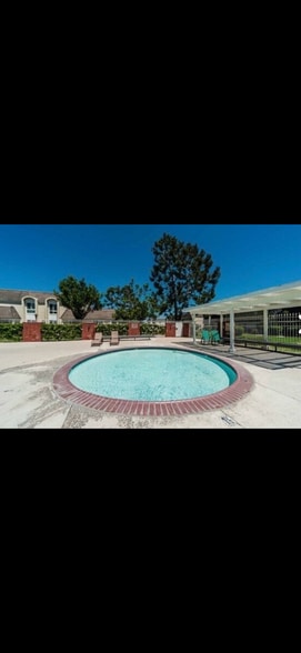 Building Photo - 10068 San Miguel Ct