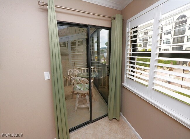Building Photo - 1015 Anglers Cove