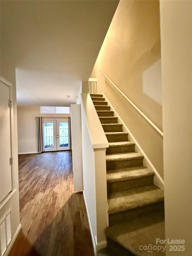 Building Photo - 3312 Heathstead Place