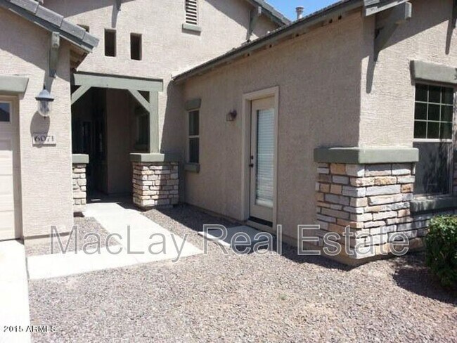 Building Photo - 6071 S Rockwell St