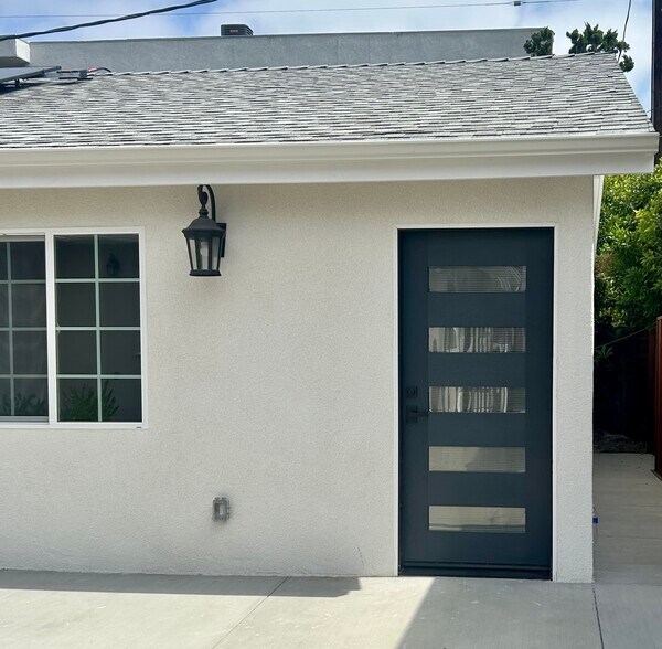 Building Photo - 14507 Greenleaf St