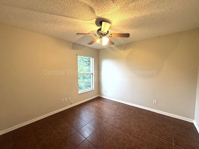 Building Photo - 2728 Corrigan Dr