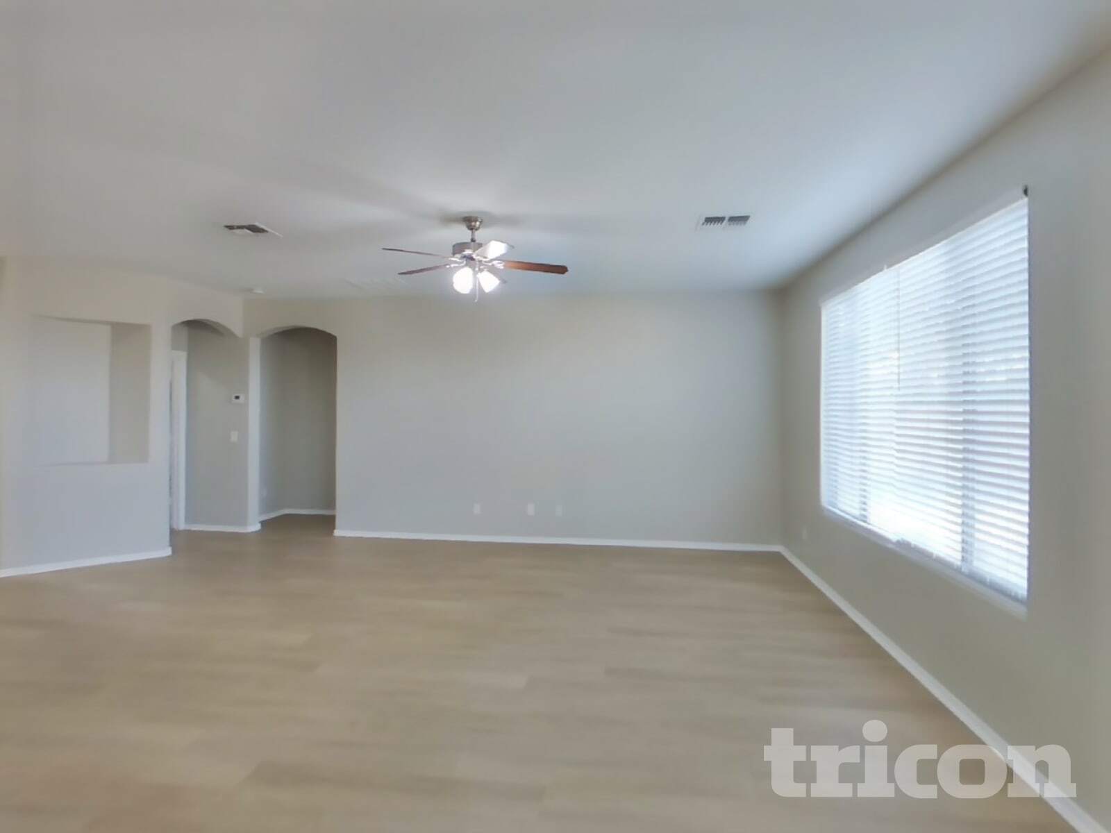 Building Photo - 6624 S 45th Glen