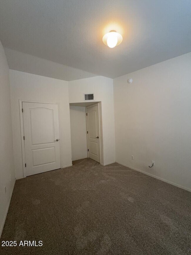 Building Photo - 1285 Leon Way