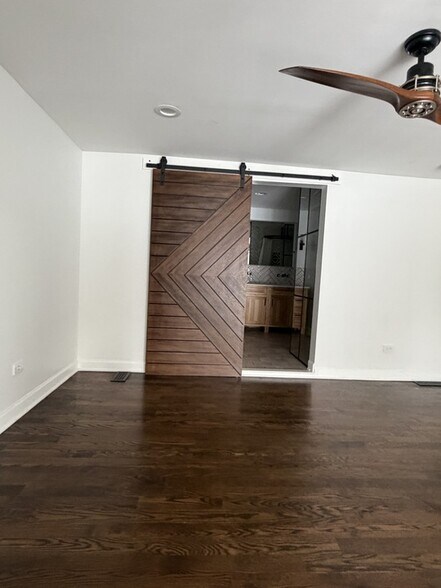 Building Photo - 2802 Dove St