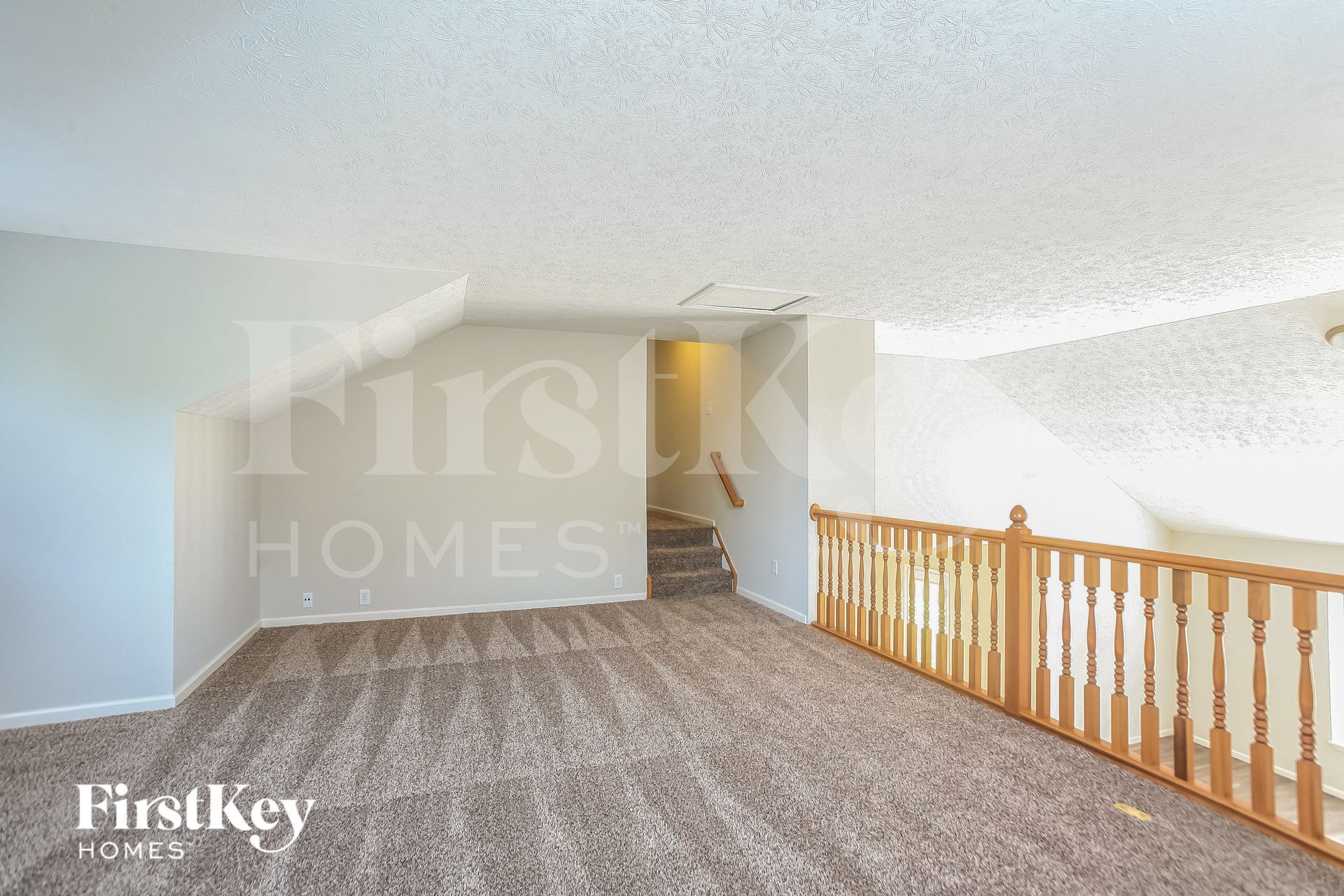 Building Photo - 6367 Waterstone Dr