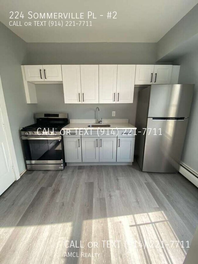 Building Photo - 224 Sommerville Pl