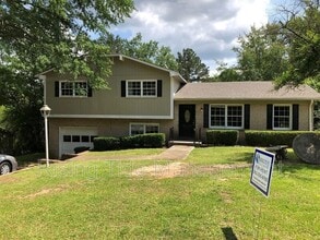 Building Photo - 1605 5th Pl NW