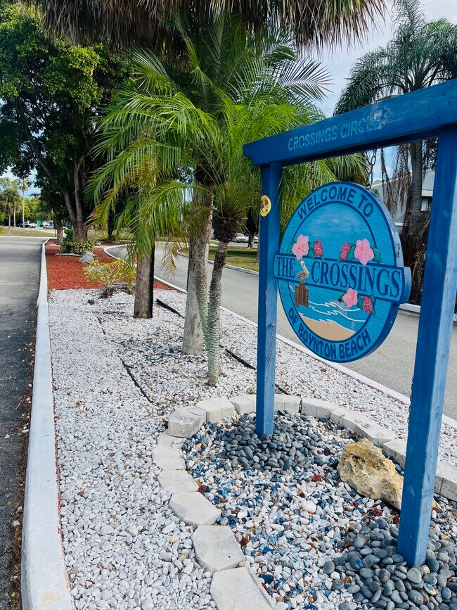 Building Photo - 17 Crossings Cir