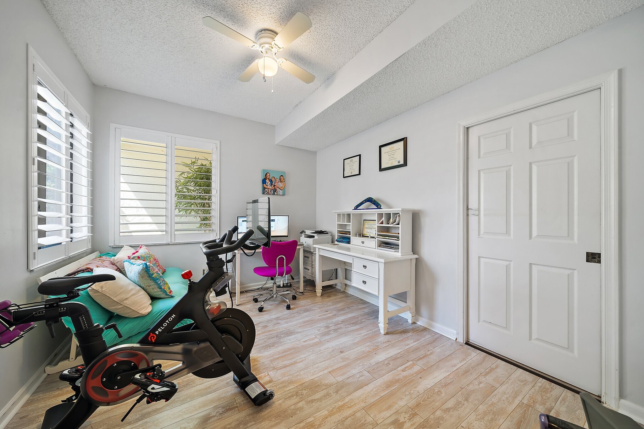 Building Photo - 401 Sea Oats Dr