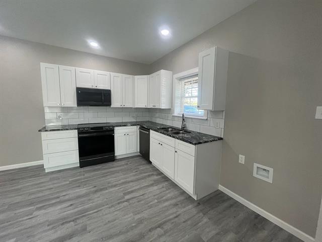 Building Photo - 6272 Adelbert Dr