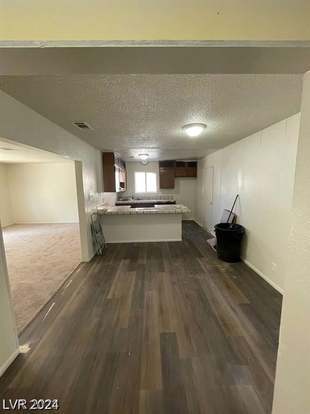 Building Photo - 3955 Ventura Way