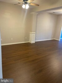 Building Photo - 310 Norwalk Way