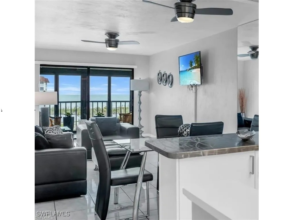 Building Photo - 6895 Estero Blvd