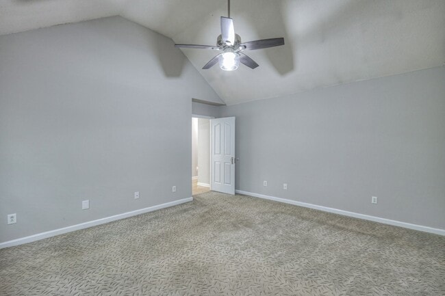 Building Photo - 5020 Old Salem Rd