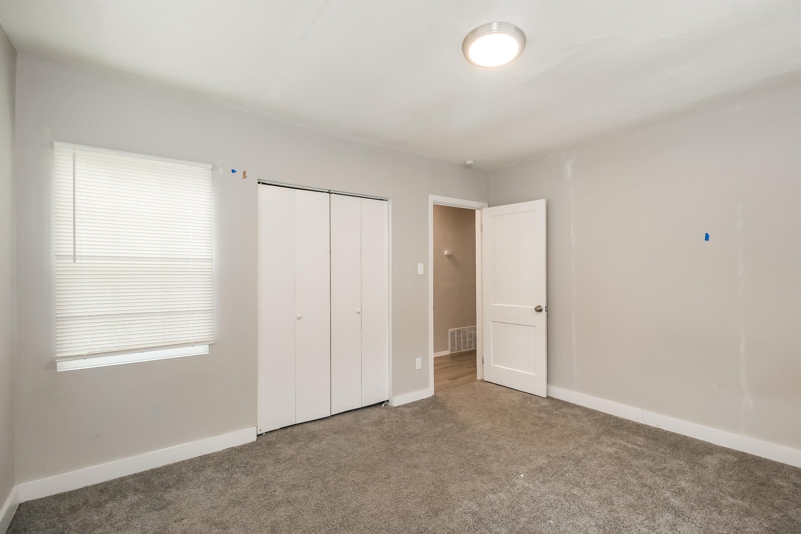 Building Photo - 1420 NW 94th St