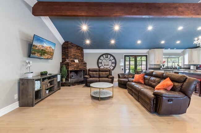 Building Photo - 41740 Camino Del Vino