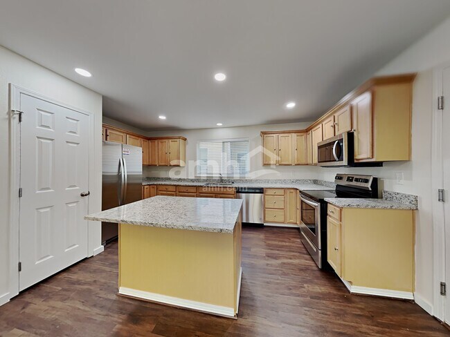 Building Photo - 18312 97th Ave E