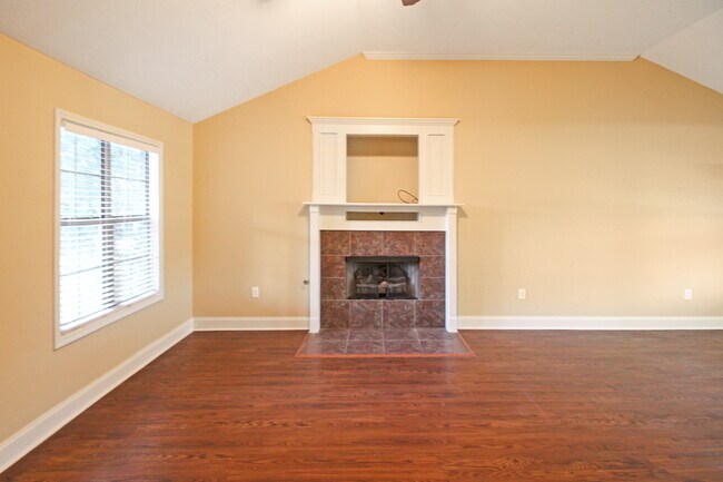 Building Photo - 810 Windlass Cove