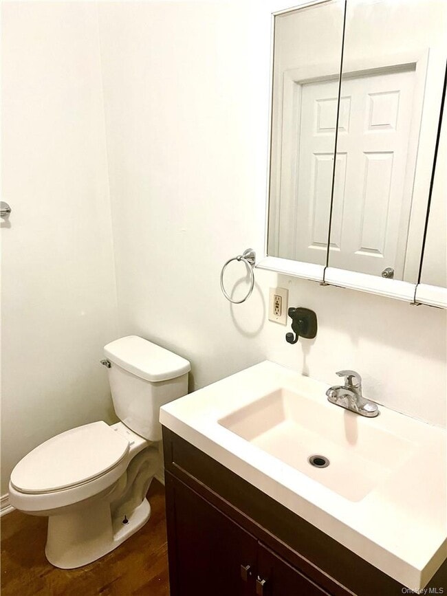 Building Photo - 58 Cottage St