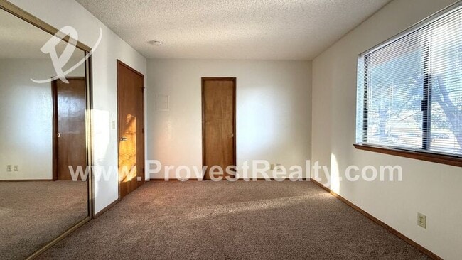 Building Photo - 15727 Tuscola Rd