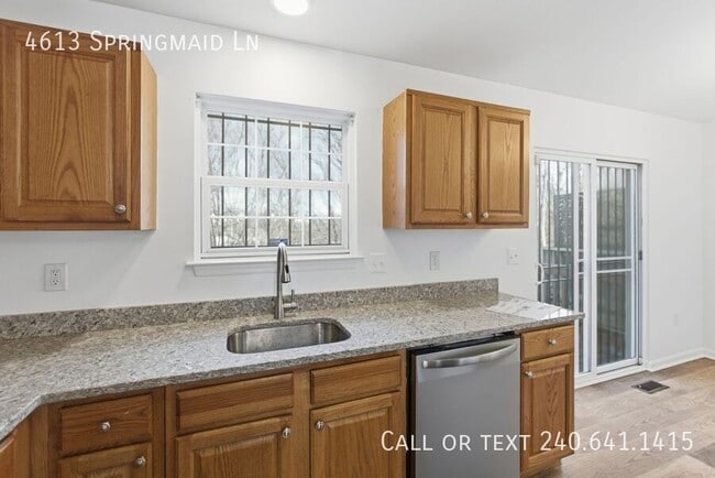 Building Photo - 4613 Springmaid Ln