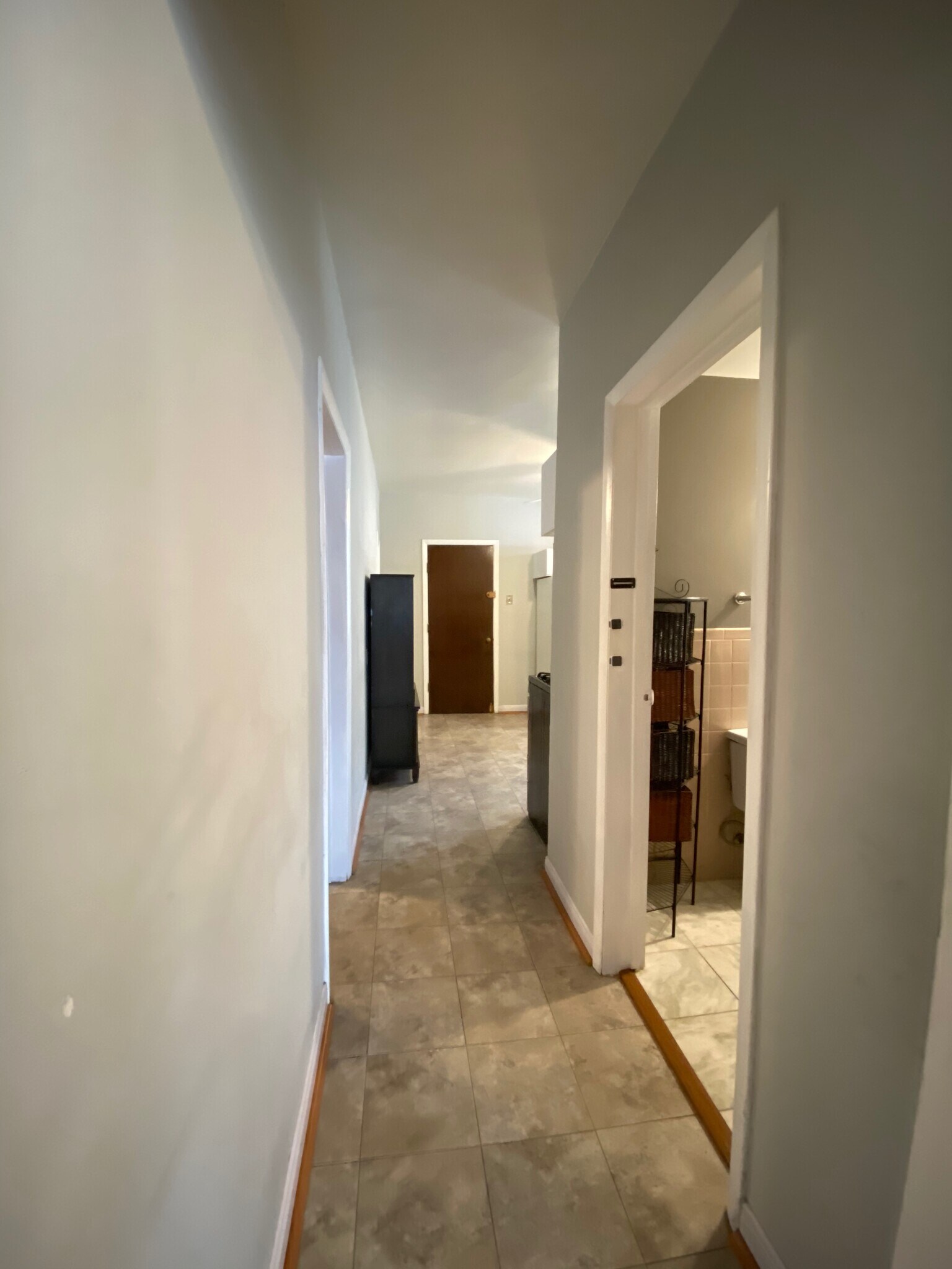 Building Photo - 2232 W Addison St