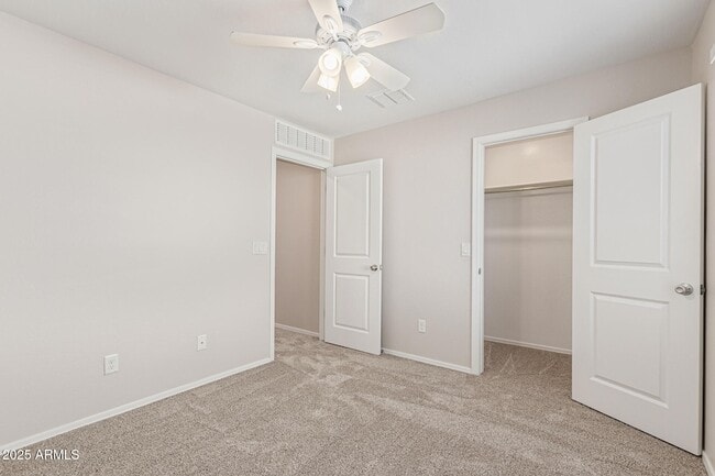 Building Photo - 16648 W Jenan Dr