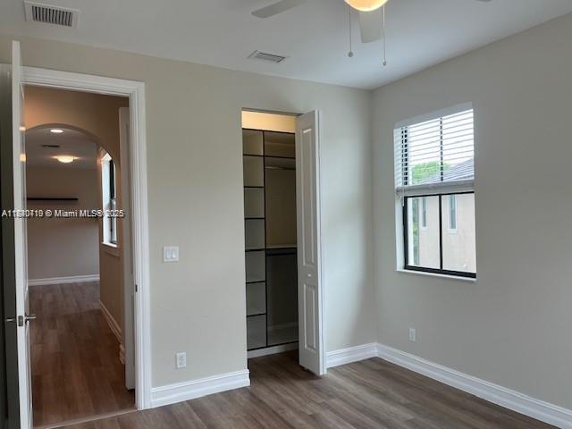 Building Photo - 9140 Meridian Dr E