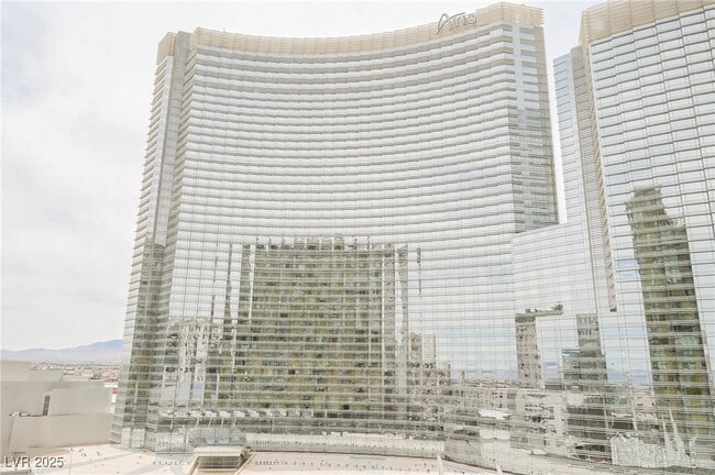 Building Photo - 3726 S Las Vegas Blvd