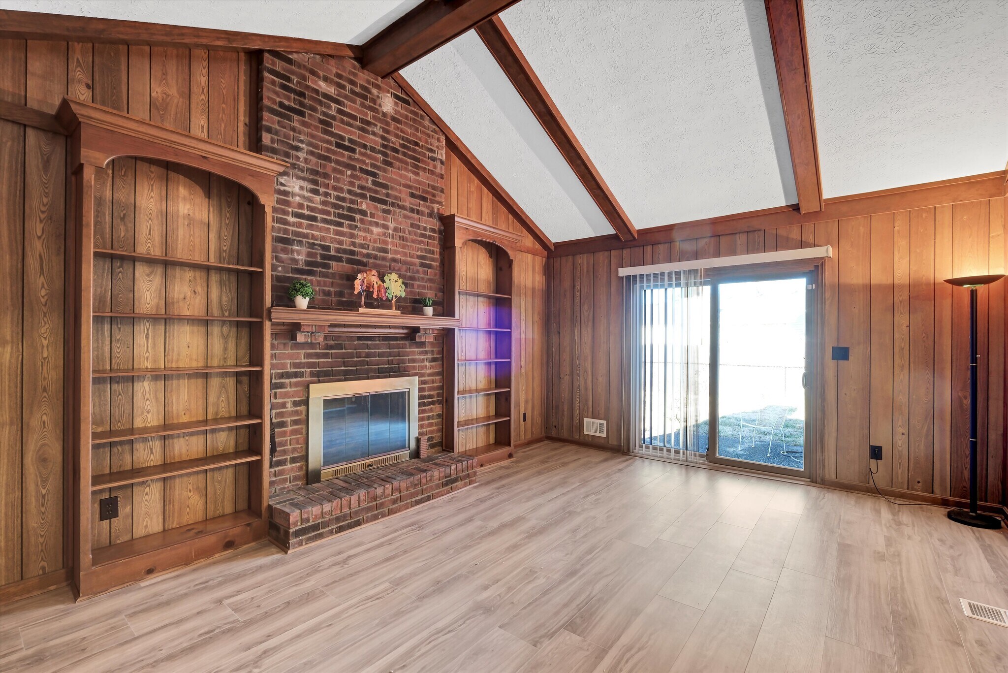 Building Photo - 10312 Going Ct