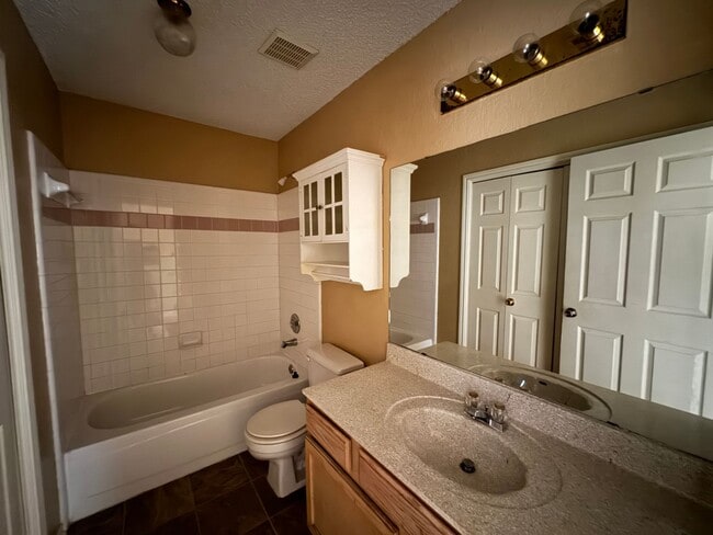 Building Photo - 3-Bedroom House for Rent in Killeen