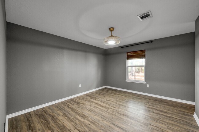 Building Photo - 11509 FM Rd 2432