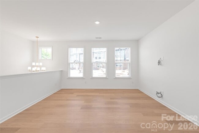 Building Photo - 3012 Rexton Ln