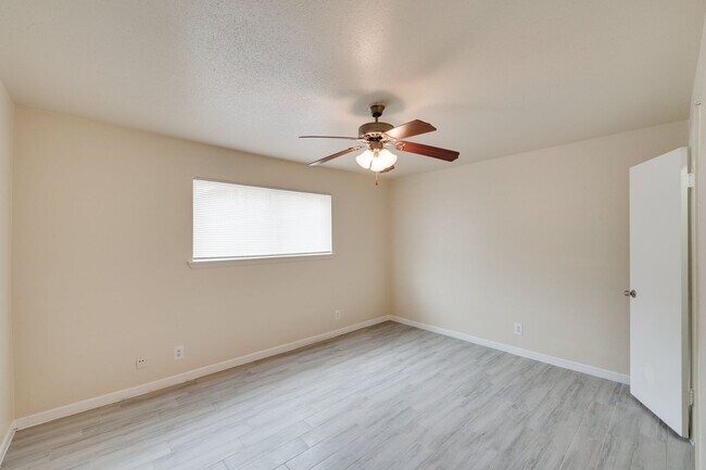 Interior Photo - Gia @ Spring Branch