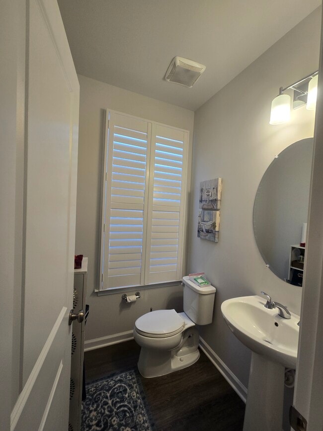 Building Photo - 9227 Magellan Pkwy