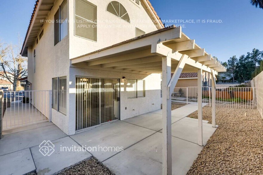 Building Photo - 303 Tuscany Ct
