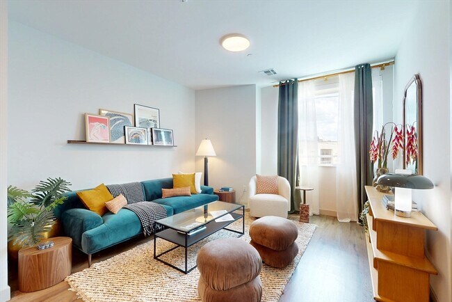 Building Photo - 80 Rugg Rd