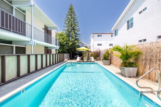 Building Photo - 6847 Radford Ave.