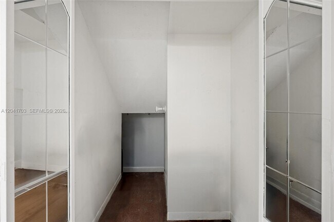 Building Photo - 3118 Spanish Wells Dr