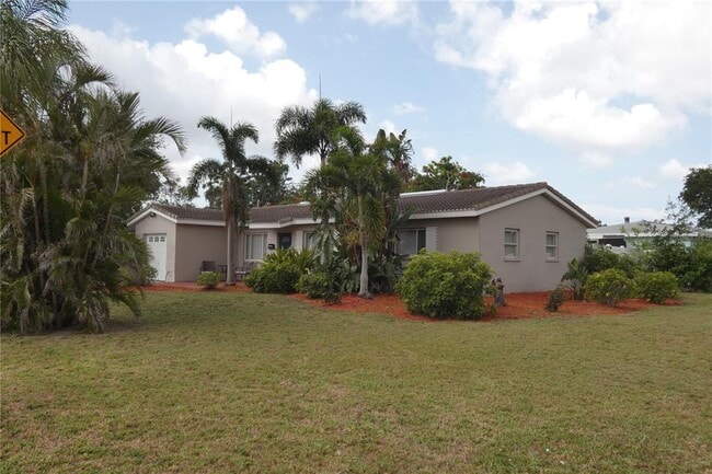 Building Photo - 8468 7th Way N