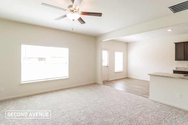 Building Photo - 13803 Roosevelt Arch Dr