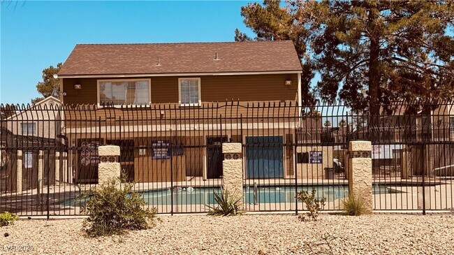 Building Photo - 2685 Bryandouglas Dr