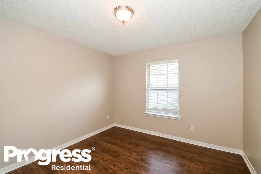 Building Photo - 7326 Ironside Ct