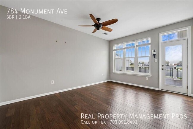 Building Photo - 784 Monument Ave